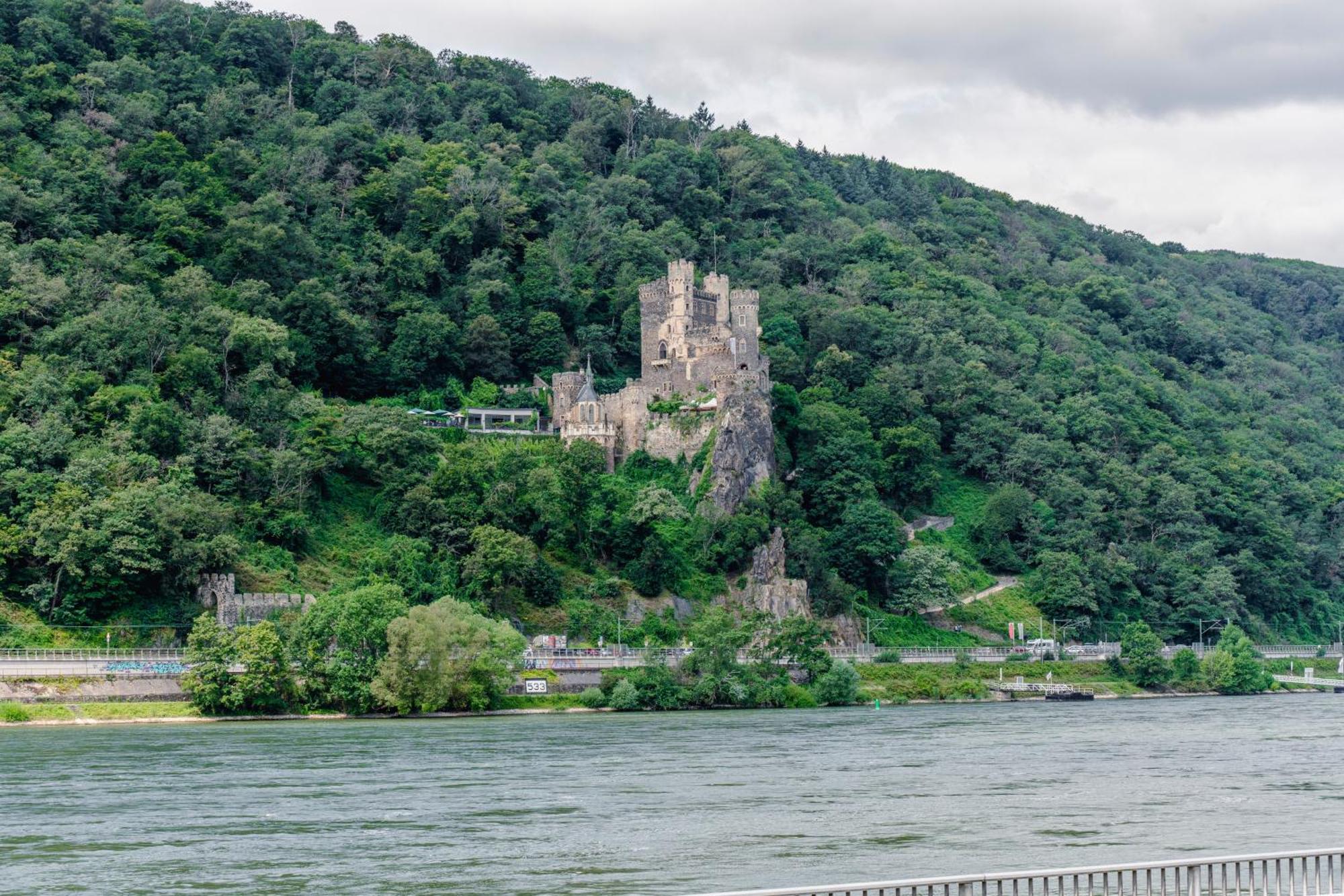 Hotel Unter Den Linden Rüdesheim am Rhein Eksteriør bilde
