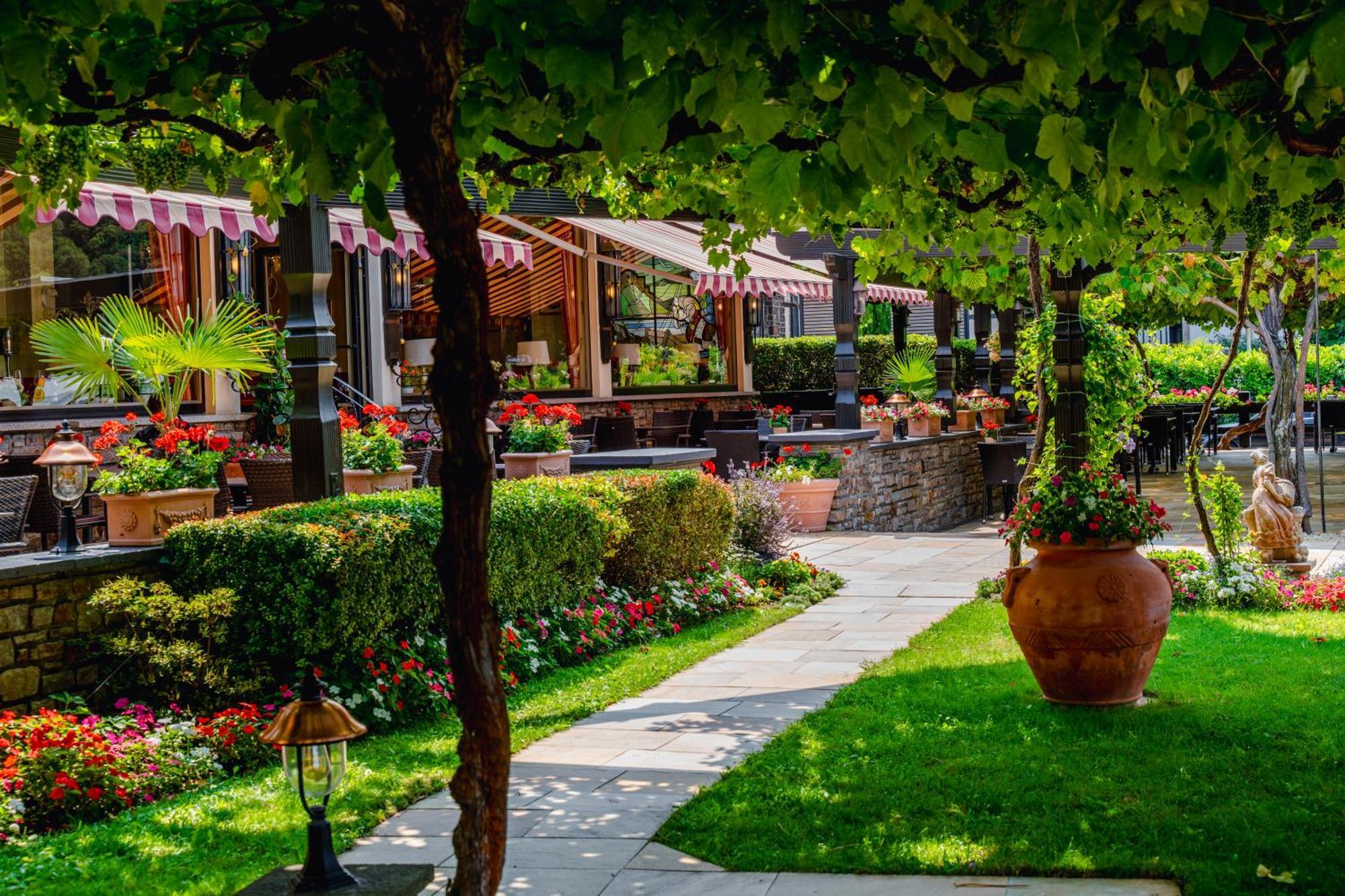 Hotel Unter Den Linden Rüdesheim am Rhein Eksteriør bilde