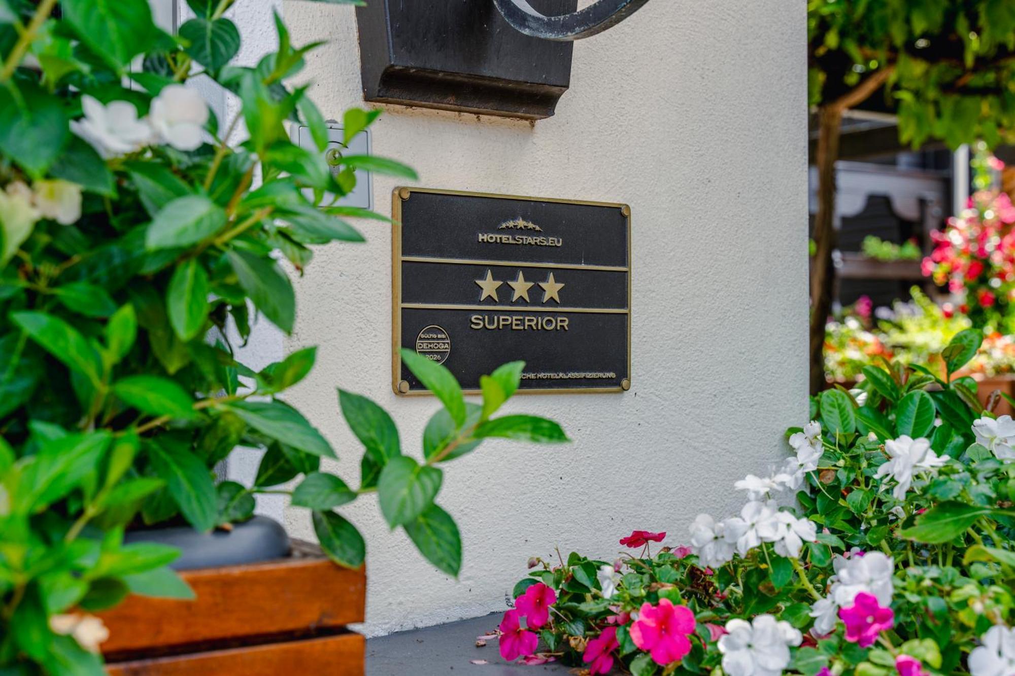 Hotel Unter Den Linden Rüdesheim am Rhein Eksteriør bilde