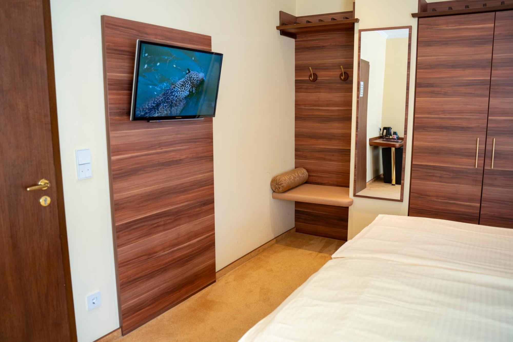 Hotel Unter Den Linden Rüdesheim am Rhein Eksteriør bilde